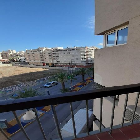 Studio Met Ideale Ligging Torrevieja Zewnętrze zdjęcie